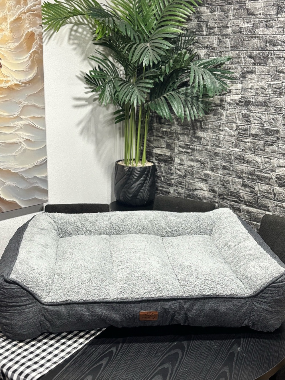 GORGEOUS WOLF GREY 🐾🌟 SUPPORTIVE DOG COUCH 😍 XL PLUS SIZE
